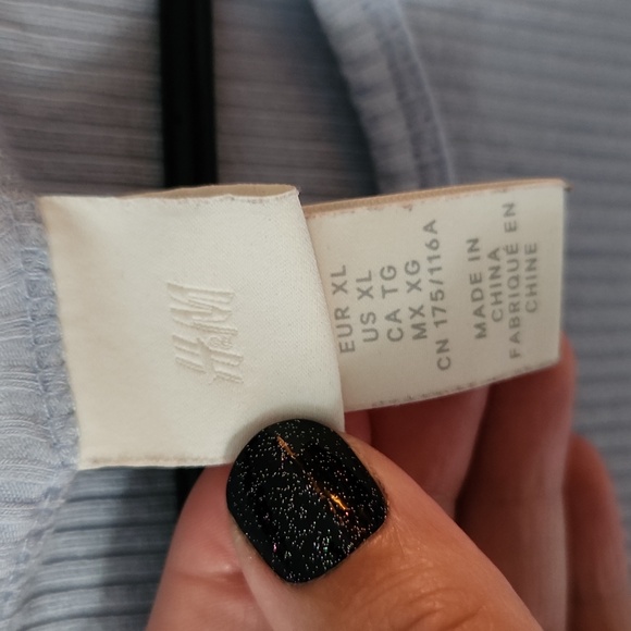 H&M Stretchy Ribbed Tank Top - Picture 3 of 4